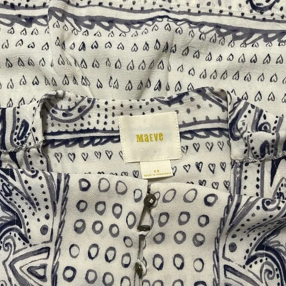 Maeve By Anthropologie Tops 3/4 Sleeve
Morgan Heart Printed Size XS. - Picture 17 of 17